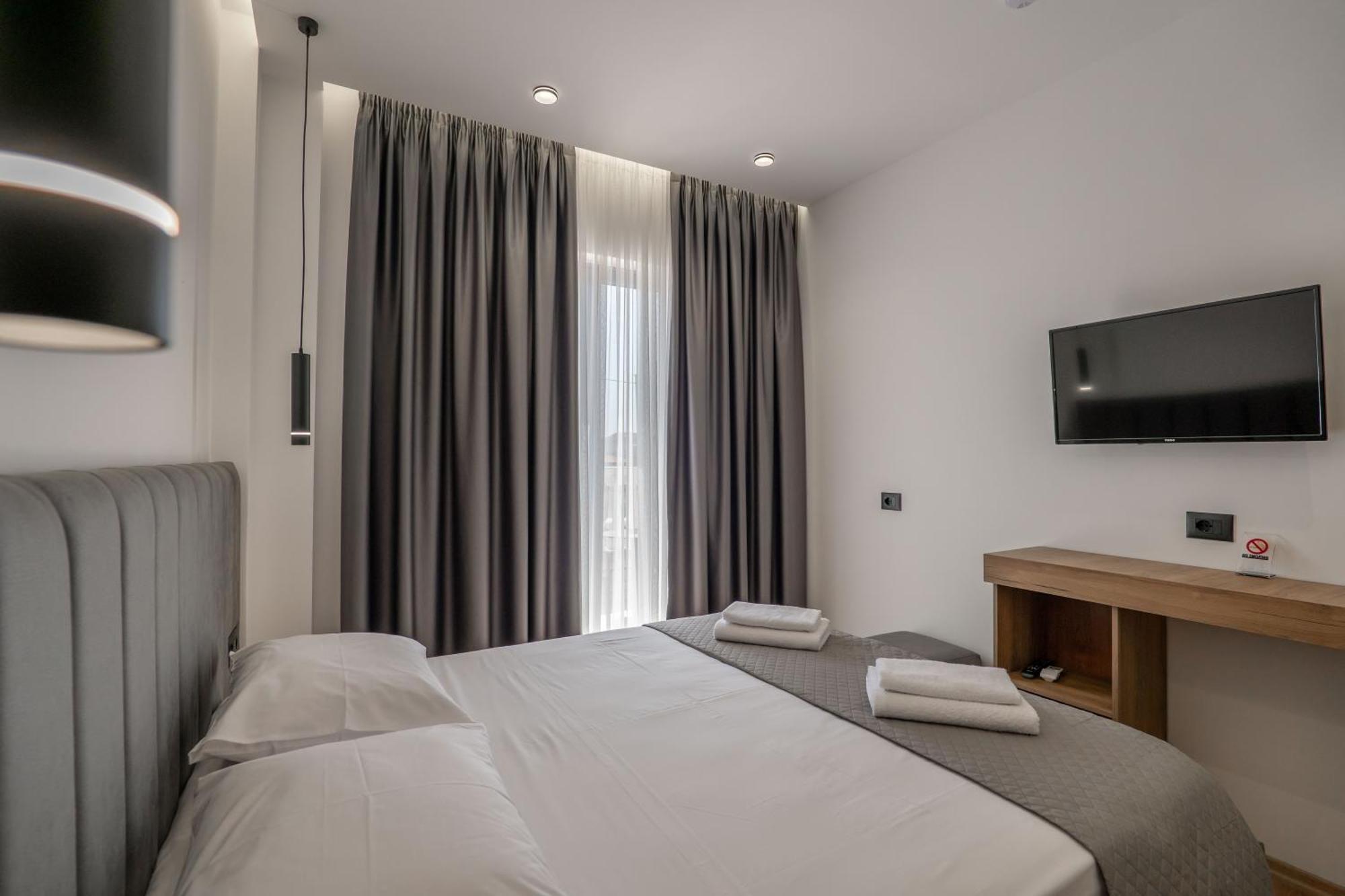 Keos Hotel Sarandë Exteriér fotografie
