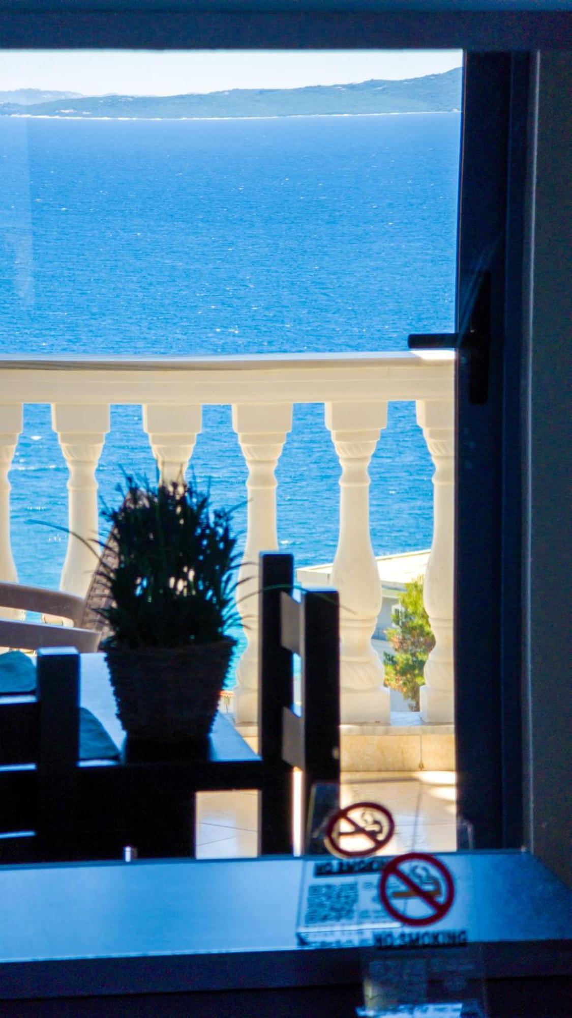 Keos Hotel Sarandë Exteriér fotografie